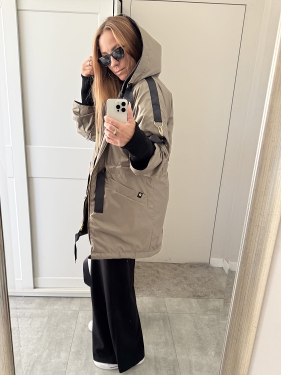 Parka Wood